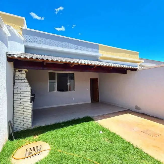 Foto 1 de Casa com 3 Quartos à venda, 175m² em Mondubim, Fortaleza