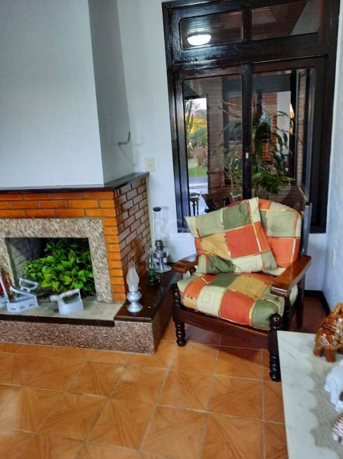 Foto 4 de Casa com 4 Quartos à venda, 100m² em Nazaré, Cidreira