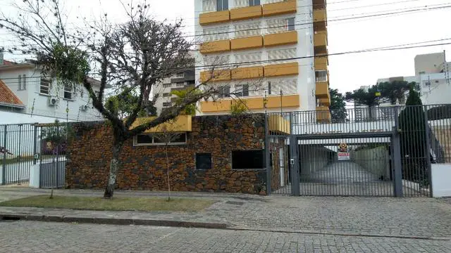 Foto 1 de Cobertura com 3 Quartos à venda, 350m² em Centro, Curitiba