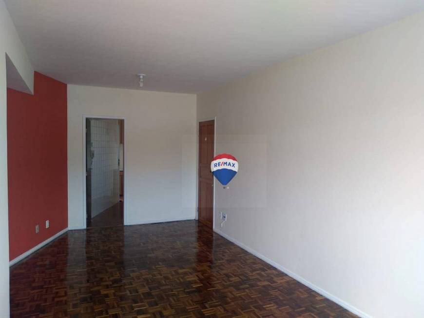Foto 3 de Apartamento com 1 Quarto à venda, 46m² em Centro, Juiz de Fora