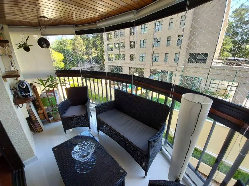 Foto 3 de Apartamento com 2 Quartos para venda ou aluguel, 118m² em Alphaville, Barueri
