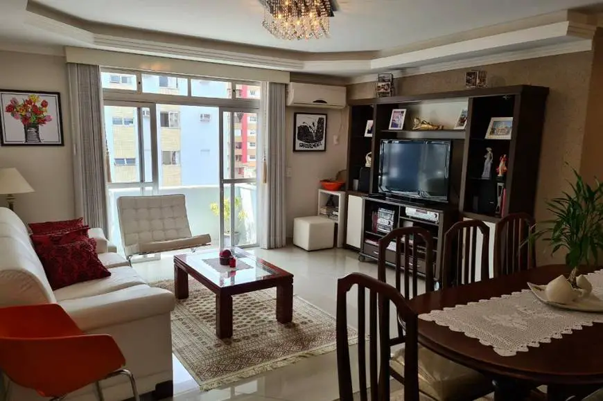 Foto 1 de Apartamento com 2 Quartos à venda, 128m² em América, Joinville