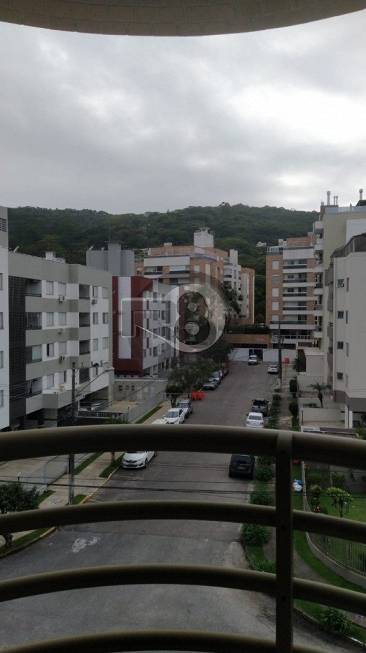 Foto 3 de Apartamento com 3 Quartos à venda, 107m² em Córrego Grande, Florianópolis