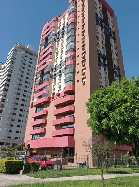 Foto 1 de Apartamento com 3 Quartos à venda, 90m² em Praia de Belas, Porto Alegre