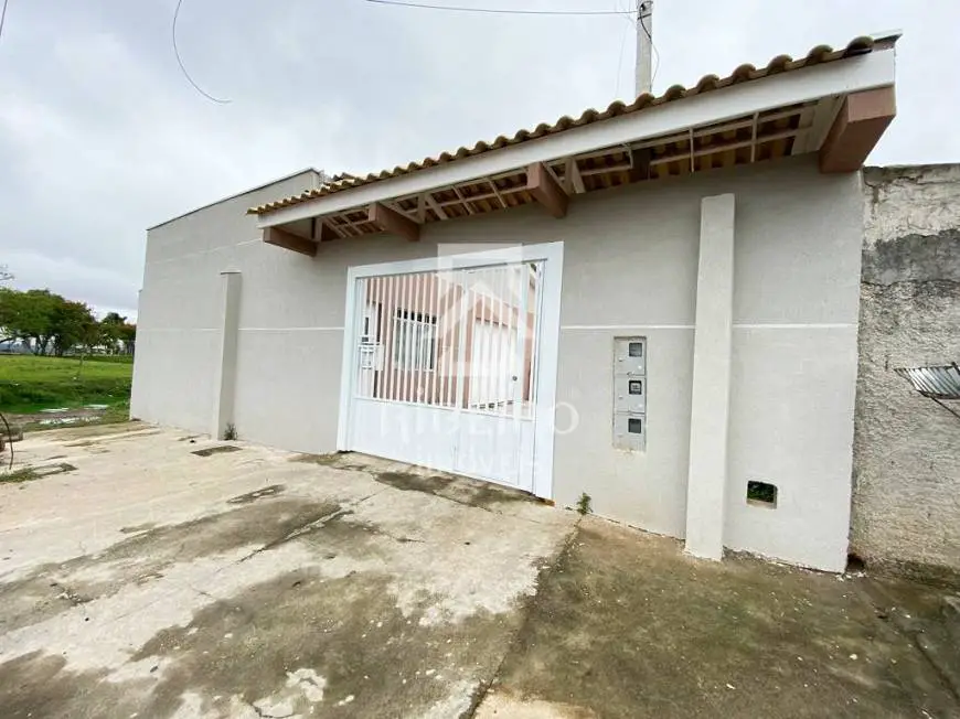 Foto 1 de Casa com 2 Quartos para alugar, 40m² em Cidade Jardim, São José dos Pinhais