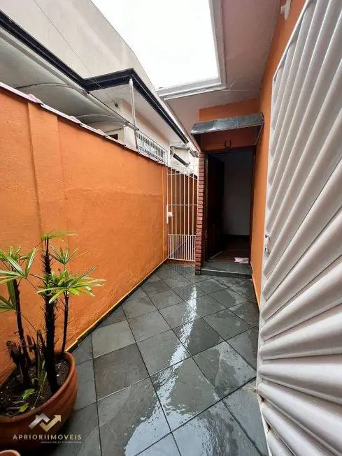 Foto 5 de Casa com 2 Quartos à venda, 99m² em Vila Pires, Santo André