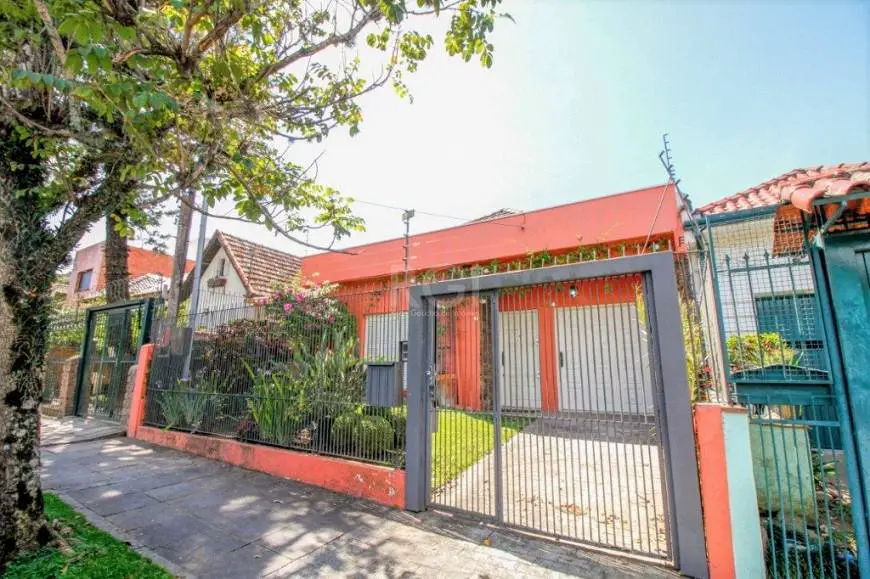 Foto 1 de Casa com 3 Quartos à venda, 233m² em Glória, Porto Alegre