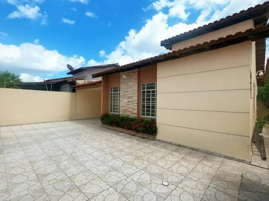 Foto 1 de Casa com 3 Quartos à venda, 450m² em Jardim Vale do Sol, São José dos Campos