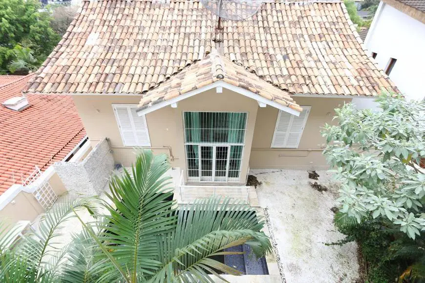 Foto 1 de Casa com 4 Quartos para alugar, 463m² em Fazenda Morumbi, São Paulo