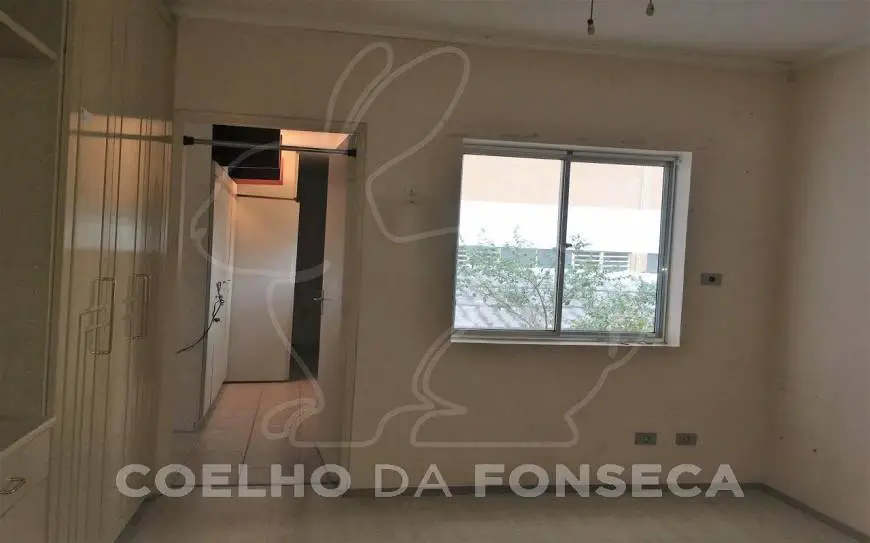Foto 3 de Casa com 4 Quartos à venda, 320m² em Moema, São Paulo