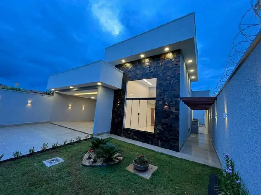 Foto 1 de Casa com 4 Quartos à venda, 135m² em Nova, Feira de Santana
