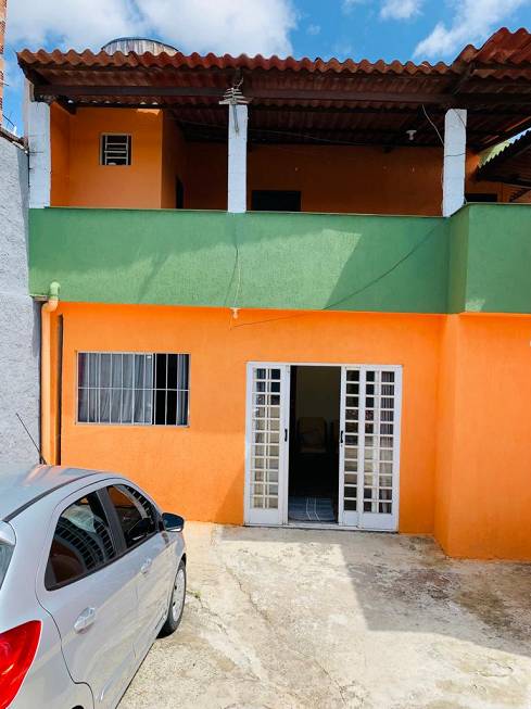 Foto 1 de Casa com 5 Quartos à venda, 200m² em Conjunto Taquaril, Belo Horizonte