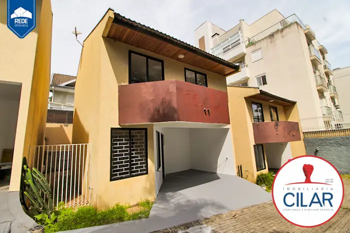 Foto 1 de Casa de Condomínio com 3 Quartos para alugar, 102m² em Mossunguê, Curitiba