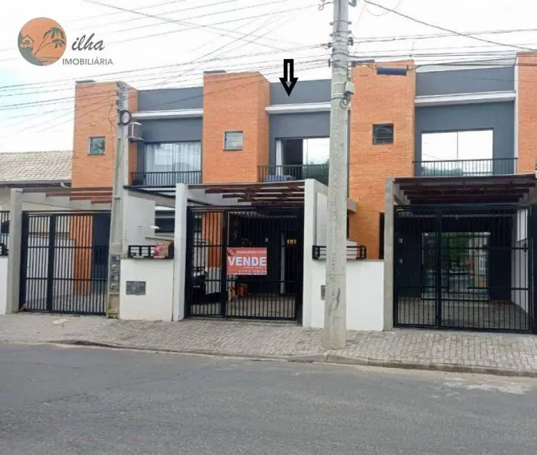Foto 2 de Sobrado com 2 Quartos à venda, 71m² em Ubatuba, São Francisco do Sul