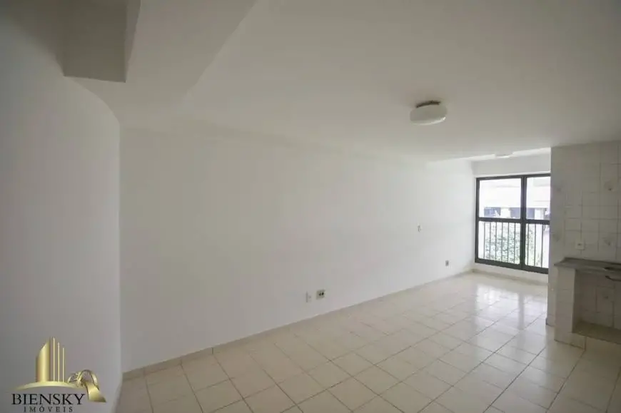 Foto 3 de Apartamento com 1 Quarto para alugar, 27m² em Asa Norte, Brasília