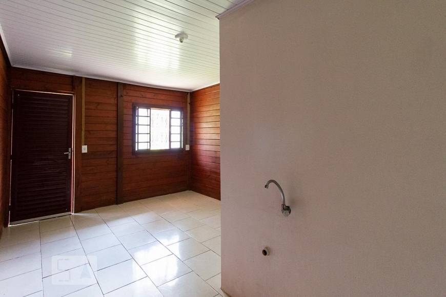 Foto 3 de Apartamento com 1 Quarto para alugar, 25m² em Santo Inácio, Curitiba