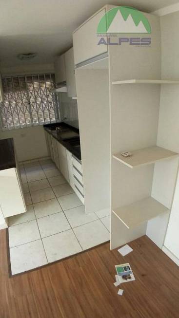 Foto 2 de Apartamento com 2 Quartos à venda, 44m² em Sitio Cercado, Curitiba