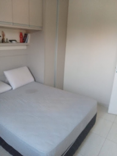 Foto 3 de Apartamento com 2 Quartos à venda, 48m² em Vila Clayton, Valinhos