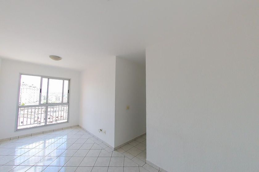 Foto 2 de Apartamento com 2 Quartos à venda, 65m² em Vila Galvão, Guarulhos