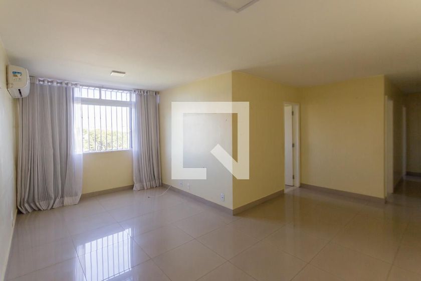 Foto 1 de Apartamento com 3 Quartos para alugar, 115m² em Asa Norte, Brasília
