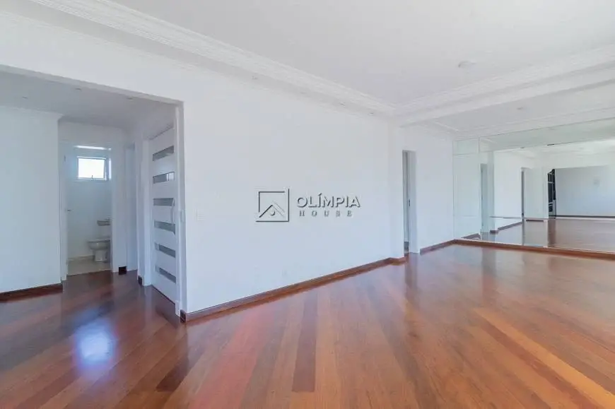 Foto 5 de Apartamento com 3 Quartos para alugar, 178m² em Chácara Klabin, São Paulo