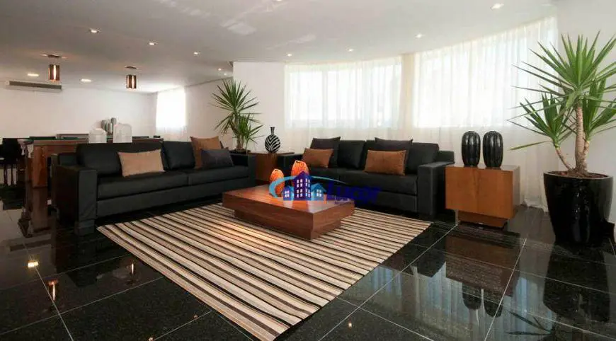 Foto 2 de Apartamento com 3 Quartos à venda, 297m² em Jardim Anália Franco, São Paulo