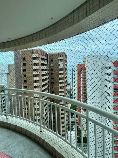 Foto 5 de Apartamento com 3 Quartos à venda, 350m² em Meireles, Fortaleza