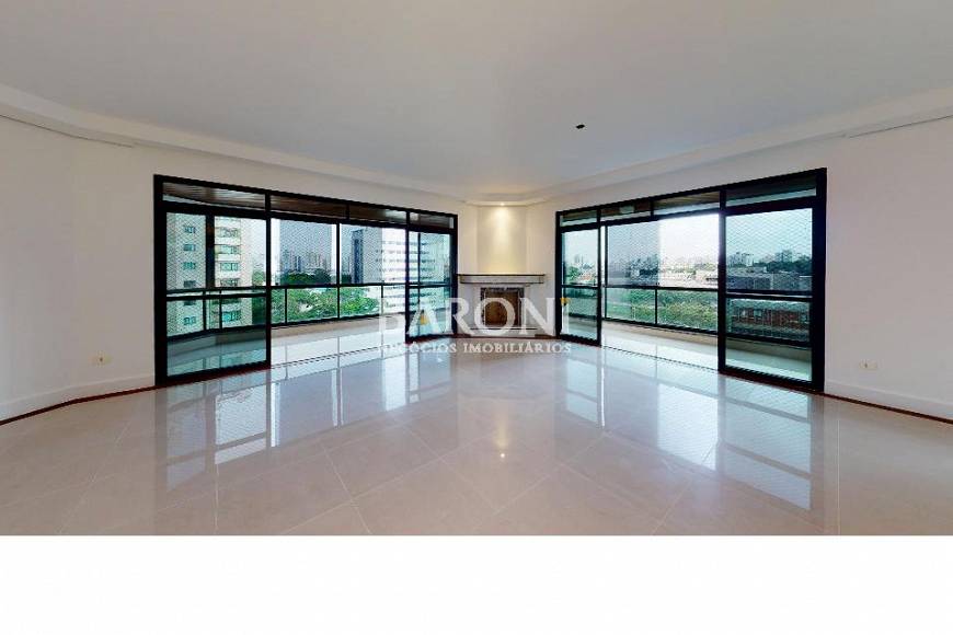 Foto 2 de Apartamento com 3 Quartos à venda, 280m² em Moema, São Paulo