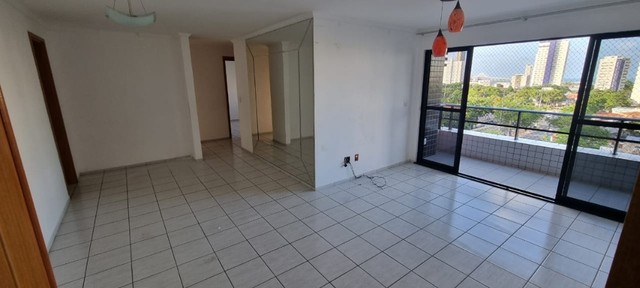 Foto 1 de Apartamento com 3 Quartos à venda, 102m² em Petrópolis, Natal