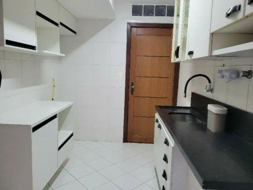 Foto 1 de Apartamento com 3 Quartos para alugar, 100m² em Pituba, Salvador