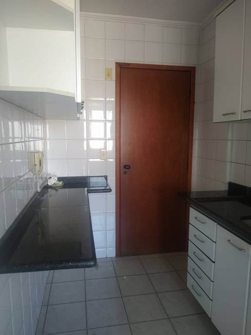 Foto 5 de Apartamento com 3 Quartos para alugar, 80m² em Setor Pedro Ludovico, Goiânia