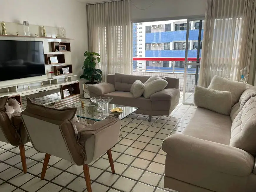 Foto 1 de Apartamento com 4 Quartos à venda, 247m² em Boa Viagem, Recife