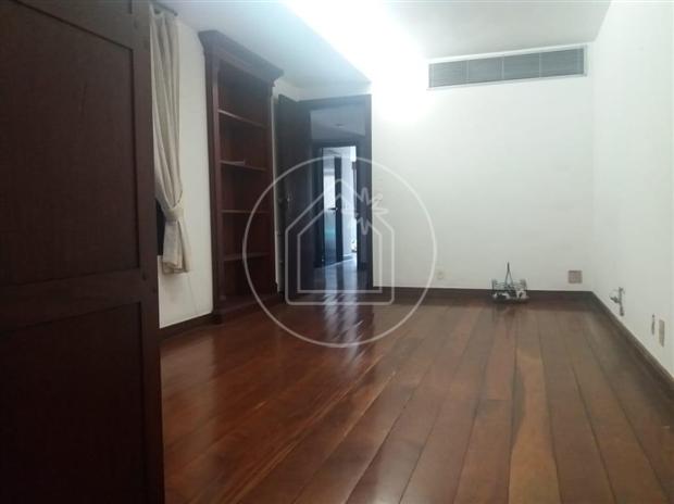 Foto 4 de Apartamento com 4 Quartos à venda, 350m² em Icaraí, Niterói