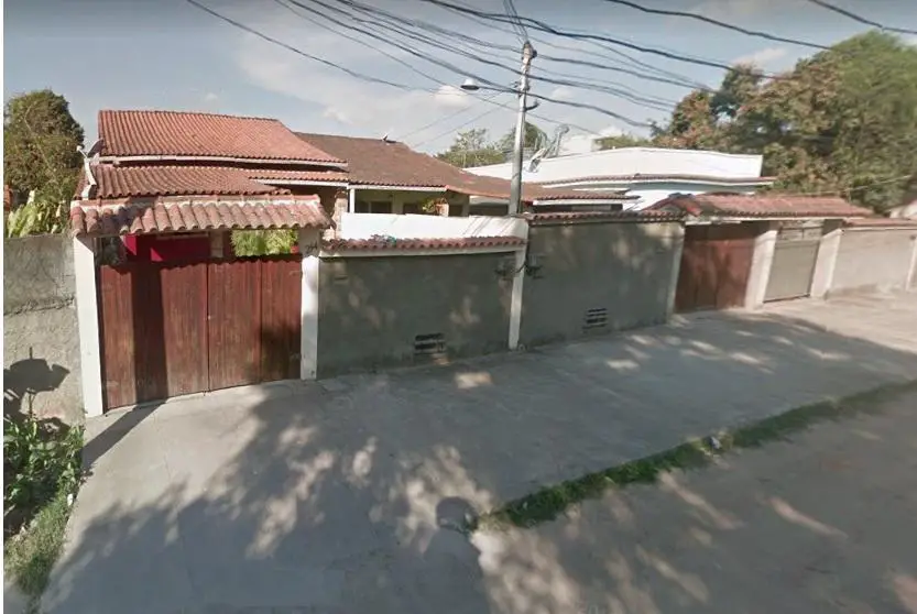 Foto 1 de Casa com 1 Quarto à venda, 110m² em Colubandê, São Gonçalo