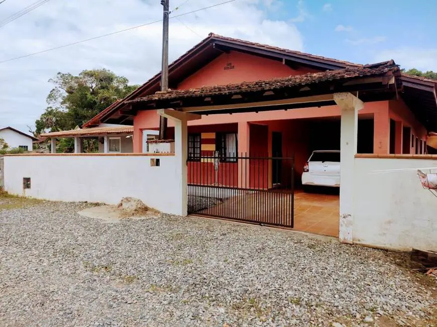 Foto 1 de Casa com 4 Quartos à venda, 130m² em Costeira, Balneário Barra do Sul