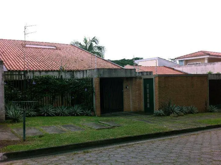 Foto 3 de Casa com 4 Quartos à venda, 600m² em Jardim America, Jacareí