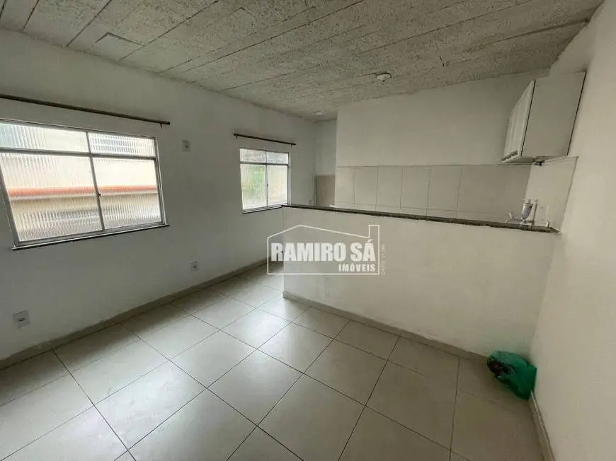 Foto 1 de Kitnet com 1 Quarto para alugar, 20m² em Brás de Pina, Rio de Janeiro