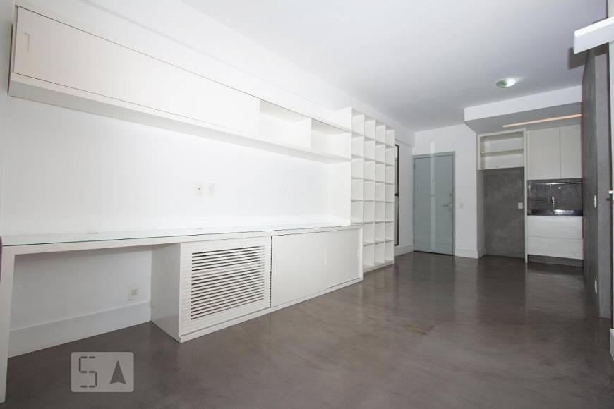 Foto 1 de Apartamento com 1 Quarto para alugar, 50m² em Humaitá, Rio de Janeiro