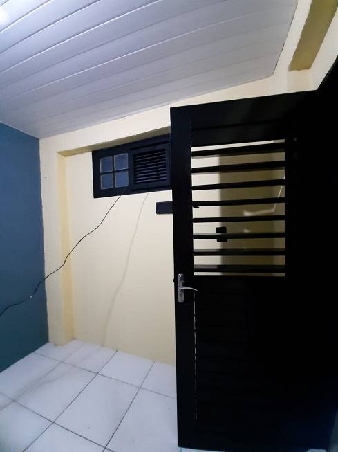 Foto 3 de Apartamento com 1 Quarto para alugar, 30m² em Sao Gerardo, Fortaleza