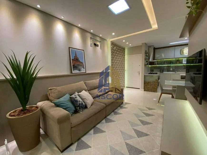 Foto 1 de Apartamento com 3 Quartos à venda, 83m² em Agronômica, Florianópolis