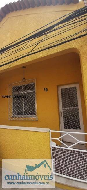 Foto 1 de Casa com 2 Quartos para alugar, 70m² em Madureira, Rio de Janeiro