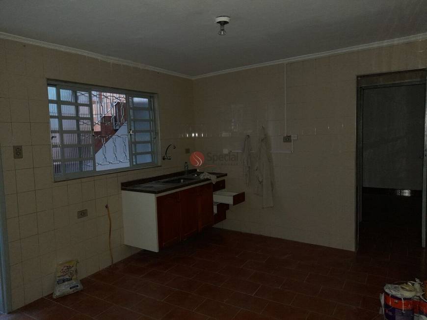 Foto 4 de Casa com 2 Quartos para alugar, 50m² em Vila Carrão, São Paulo