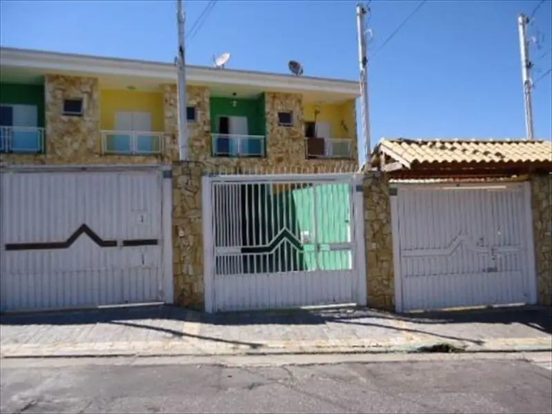 Foto 1 de Casa com 3 Quartos à venda, 110m² em Vila Nhocune, São Paulo
