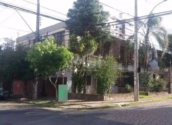 Foto 1 de Casa com 4 Quartos à venda, 450m² em Boa Vista, Porto Alegre