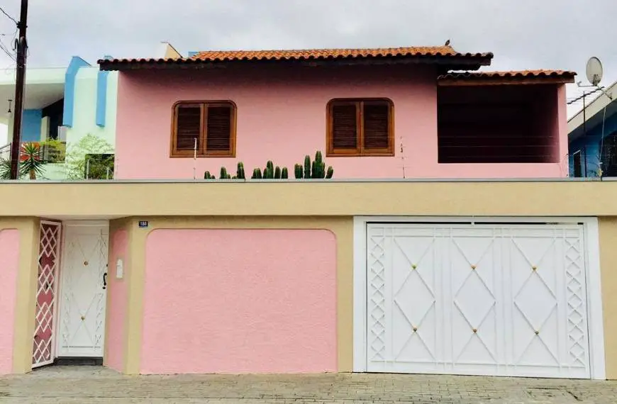 Foto 1 de Sobrado com 3 Quartos à venda, 430m² em Vila Rosalia, Guarulhos