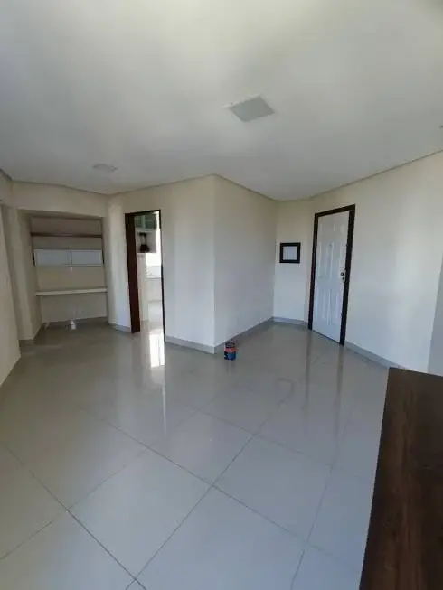 Foto 2 de Apartamento com 2 Quartos à venda, 62m² em Imbuí, Salvador