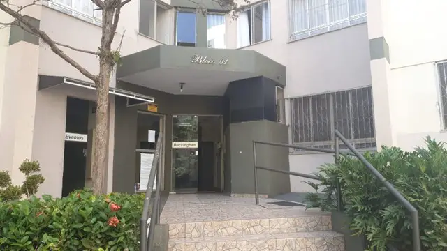 Foto 1 de Apartamento com 2 Quartos à venda, 68m² em Jardim Alvorada, Maringá