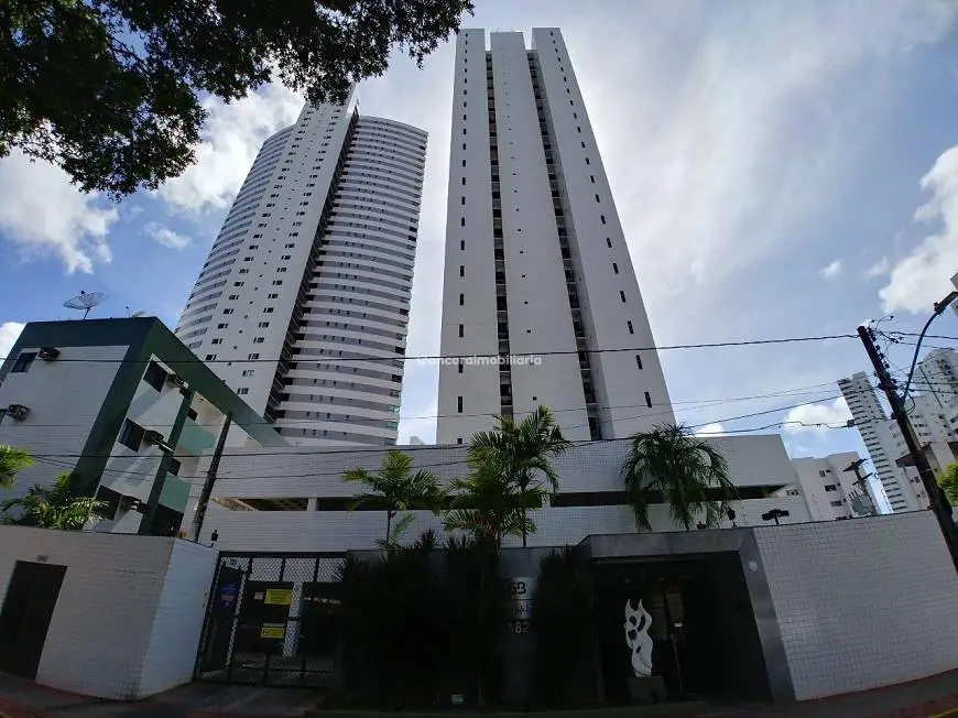 Foto 1 de Apartamento com 2 Quartos para alugar, 45m² em Torre, Recife