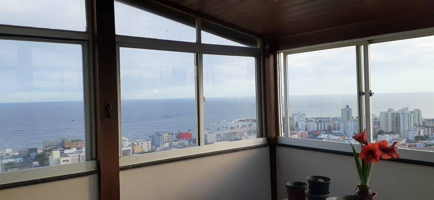 Foto 1 de Apartamento com 3 Quartos à venda, 164m² em Pituba, Salvador