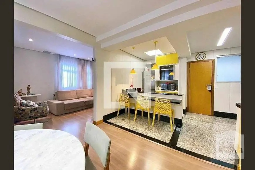 Foto 5 de Apartamento com 3 Quartos à venda, 120m² em Sagrada Família, Belo Horizonte